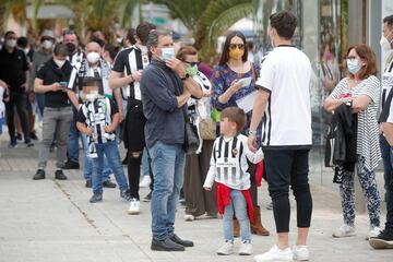 El público regresa a los estadios en las zonas donde la incidencia acumulada lo permite. Así ha sido la esperada vuelta en el partido de Segunda División entre el Castellón y la Ponferradina.