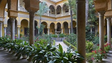 El Palacio de las Dueñas es uno de los edificios imperdibles de Sevilla