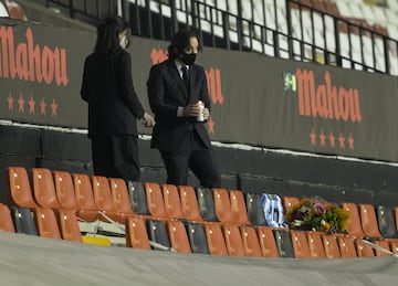 Así han sido los emotivos minutos de silencio del deporte por la muerte de Maradona