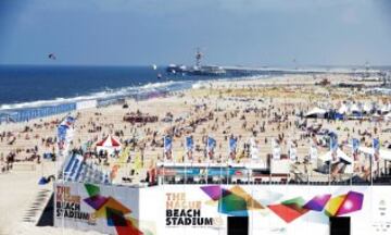 Espectaculares imágenes del récord de voley playa