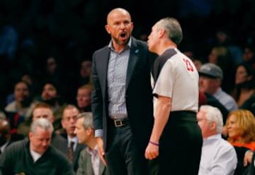 Jason Kidd tenía carácter como jugador y lo mantiene como técnico.