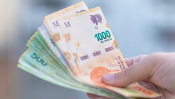 Cambio de peso argentino a peso chileno, 6 de enero: valor, precio, qué es y a cuánto está el dolar blue