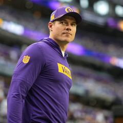 What do the Vikings need in NFL Week 18 to win the NFC North title?