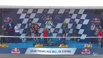 Baldasarri se impone con autoridad y Álex Márquez cae