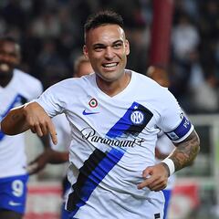 Lautaro sonríe en Italia