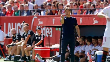 Almeyda, en el Sánchez-Pizjuán.