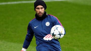 Bravo volvió a ser titular en Champions después de un año