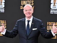 FIFA President Gianni Infantino poses on the red carpet upon arrival to attend the draw for the 2026 FIFA Football World Cup taking place in the US, Canada and Mexico, at the Kennedy Center, in Washington, DC, on December 5, 2025. (Photo by Roberto SCHMIDT / AFP)