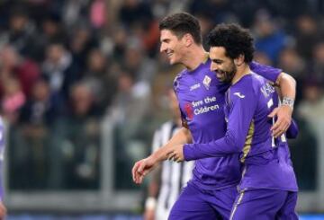 Juventus se vio sorprendido con una Fiorentina ordenada y de salida rápida. Gran partido de Salah.