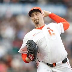 How much and how long is Blake Snell‘s Dodgers contract?