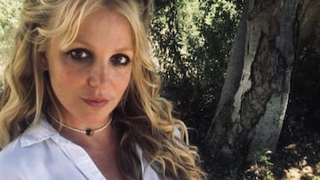 Después de 13 años, el 12 de noviembre de 2021, Britney Spears fue liberada de su tutela. Meses después, la cantante habla de ello en un video de YouTube.