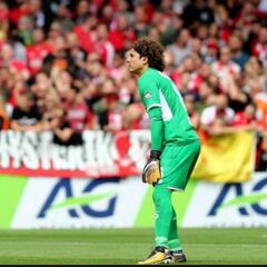 Error de Ochoa no impidió la victoria del Standard