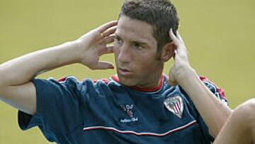 <b>MALA TEMPORADA</B>. Urrutia no ha podido jugar ningún partido de Liga esta temporada, debido a una lesión de rodilla.