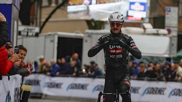Jay Vine gana la tercera etapa de Coppi y Bartali
