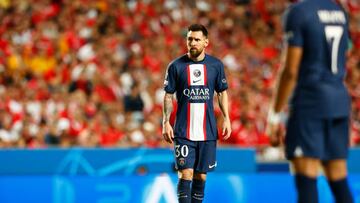 LISBON, PORTUGAL - OCTOBER 05: Lionel Messi of Paris Saint-Germain looks on during the UEFA Champions League group H match between SL Benfica and Paris Saint-Germain at Estadio do Sport Lisboa e Benfica on October 5, 2022 in Lisbon, Portugal. (Photo by Joao Rico/DeFodi Images via Getty Images)