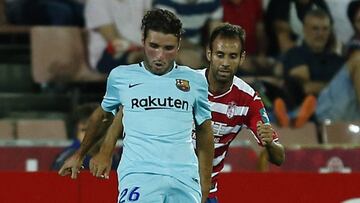 Abel Ruiz, con el Bar&ccedil;a B en un partido contra el Granada.