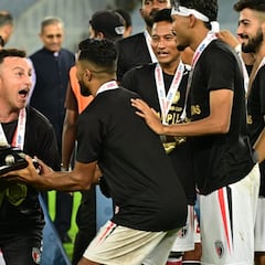 Sesi, el entrenador cántabro que levanta títulos en el continente asiático