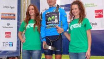 Igor Antón como líder de la Vuelta a Asturias esta temporada.