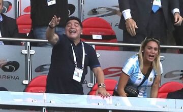 Los rostros de Messi, Maradona y la afición tras la derrota