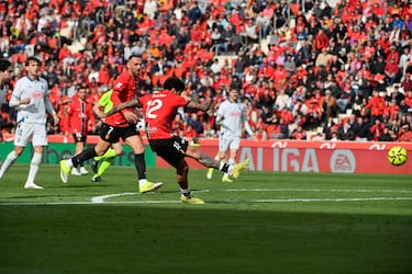 El Espanyol tiene un agujero en el bolsillo
