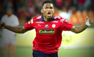 Delantero de Independiente Medellín, estuvo a prueba en el equipo de Medellín donde conquisto por su fuerza, movilidad y velocidad. Debutó en el equipo rojo frente a las Águilas Doradas, su primero gol fue frente a Envigado F.C, en un partido por la Copa Colombia.   A pesar que Medellín tenga los dos goleadores del torneo pasado, Morelos puede tener minutos para demostrar, que puede ser figura juvenil del torneo colombiano.