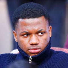 Sin prisas con Fati: se le espera para finales de abril