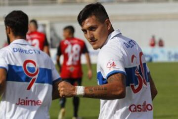 Con 13 tantos fue el goleador del Apertura. Cuatro de ellos se los marcó a Iquique, en el partido que sería clave para el bicampeonato de Universidad Católica.