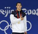 Phelps conquista en los 200 estilos su sexto oro y su sexto récord mundial
