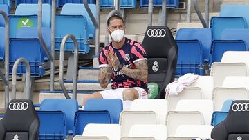 Ramos, en la grada del Real Madrid.
