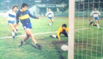 Everton celebró en 1984 tras golear 3-0 a Católica en la final.