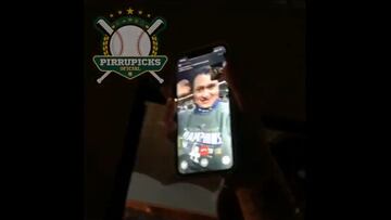 Víctor González celebra la Serie Mundial con videollamada a su familia