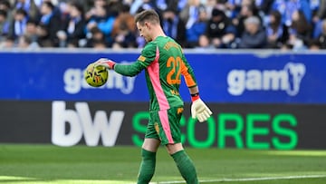31/01/26 PARTIDO PRIMERA DIVISION
REAL OVIEDO 1 - GIRONA 0
TER STEGEN CALENTANDO