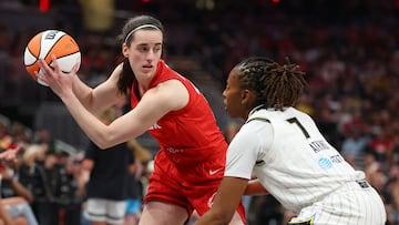 La base de las Indiana Fever registró 20 puntos, 10 rebotes y 10 asistencias para vencer a las Chicago Sky de Angel Reese en el Bankers Life Fieldhouse.