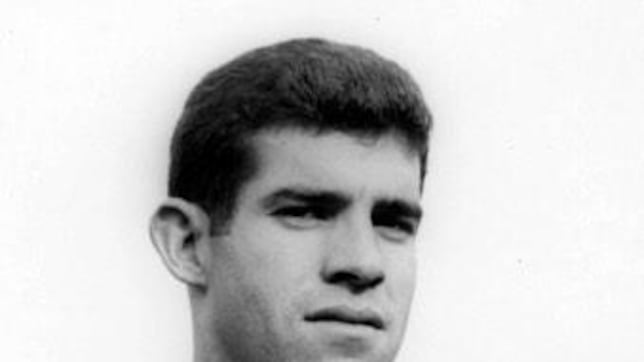 La familia asturiana de Luis Aragonés y sus dos etapas en el Real Oviedo