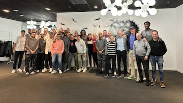 Cena del equipo baskonista.