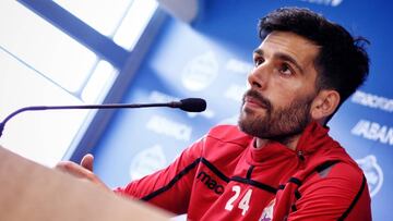 Bóveda: "No me parece lógico tirarse del barco ahora"