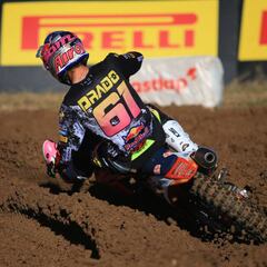 Jorge Prado hace historia con un doblete en el MXGP de España