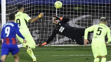 Iturralde: "No hay penalti"