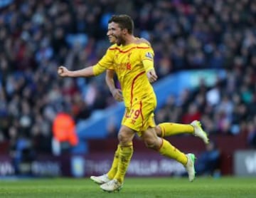 Aston Villa - Liverpool 
Fabio Borini del Liverpool celebrando su primer gol 