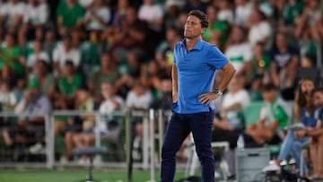 ELCHE, SPAIN - AUGUST 22: Rubi, Manager UD Almeria looks on during the LaLiga Santander match between Elche CF and UD Almeria at Estadio Manuel Martinez Valero on August 22, 2022 in Elche, Spain. (Photo by Francisco Macia/Quality Sport Images/Getty Images)