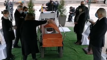 ¿Burló el protocolo? La polémica de Sebastián Piñera en funeral de su tío Bernardino