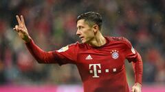 Lewandowski wants €18 million to stay at Bayern
