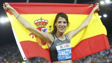 Ruth Beitia, tras proclamarse campeona de la Diamond League en 2016. 