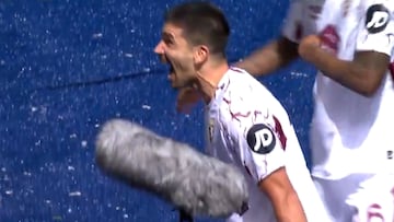 ¡Es el mejor gol del fin de semana! Obra maestra de Giovanni Simeone para silenciar Roma