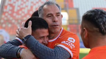 “Jugué contra Ronaldo y marqué a Riquelme... Siempre quise estar en un Mundial con Chile, pero no se dio”