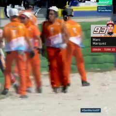 El show de Márquez: caída, carrera al box y regreso en 2:13
