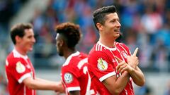 Soccer Football - Chemnitzer FC v Bayern Munich - DFB Cup First Round - Chemnitz, Germany - August 12, 2017   Bayern Munich&rsquo;s Robert Lewandowski celebrates scoring their third goal    REUTERS/Hannibal Hanschke    DFB RULES PROHIBIT USE IN MMS SERVICES VIA HANDHELD DEVICES UNTIL TWO HOURS AFTER A MATCH AND ANY USAGE ON INTERNET OR ONLINE MEDIA SIMULATING VIDEO FOOTAGE DURING THE MATCH.