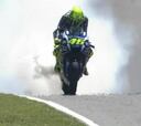 Rossi rompe motor y Mugello enmudece con su abandono