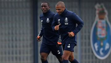 Majeed y Brahimi, durante el entrenamiento del Oporto.