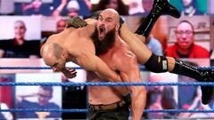 Braun Strowman ataca a Cesaro en SmackDown.